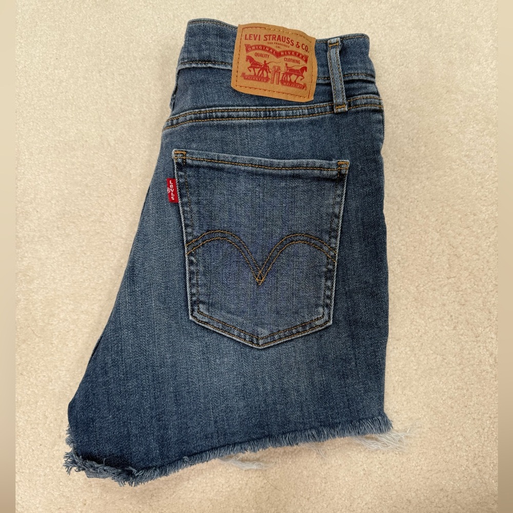 Levi's Women's Blue Denim Jeans